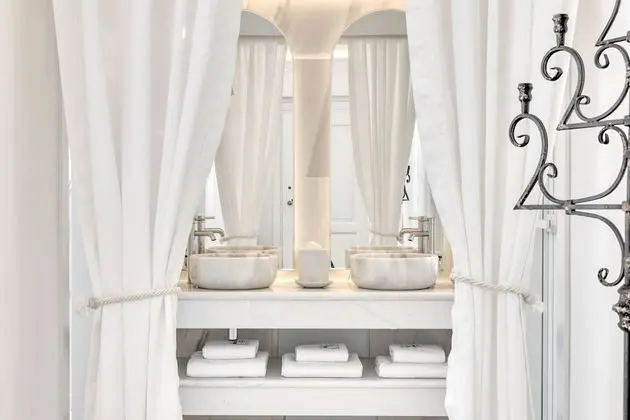 Signature Aegean Room with Outdoor Jetted Tub & Sea View