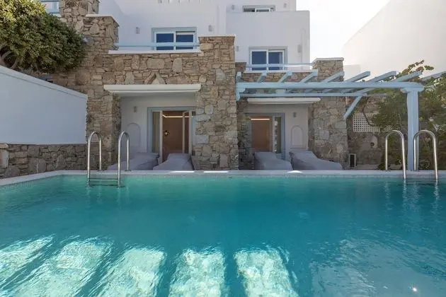Signature Two Bedroom Suite with Private Pool & Sea View