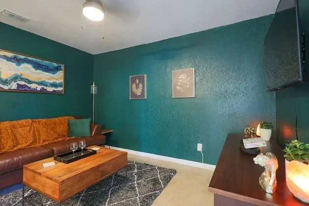 Business Apartment Unit 3