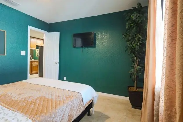 Business Apartment Unit 3