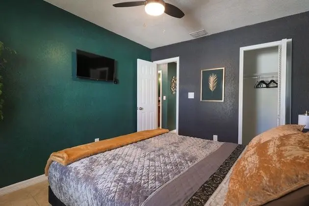 Business Apartment Unit 3
