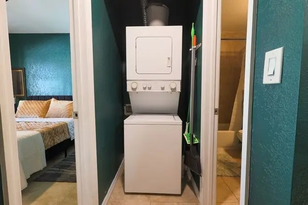 Business Apartment Unit 3