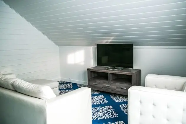 Çatı Katı (Loft), 1 En Büyük (King) Boy Yatak, Manzaralı