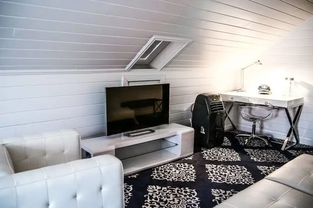 Çatı Katı (Loft), 2 Büyük (Queen) Boy Yatak, Balkon, Şehir Manzaralı