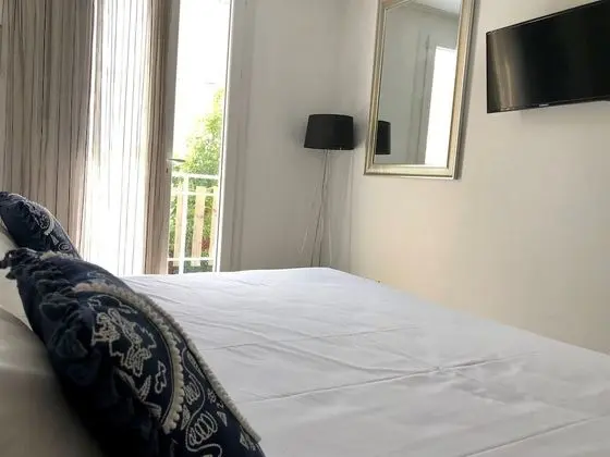 Superior Oda, Jakuzi