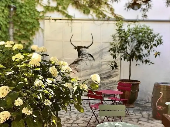 Superior Oda, Jakuzi