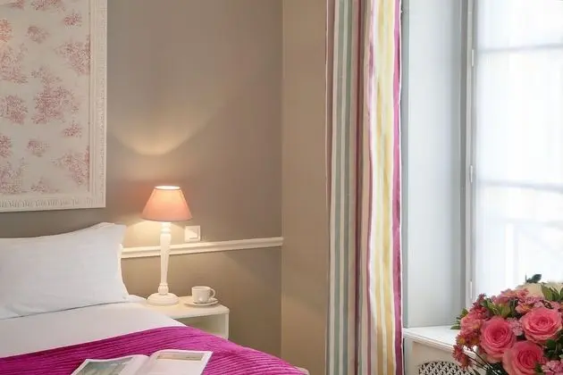 Comfort Tek Büyük Yataklı Oda (Comfort)