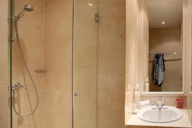 Comfort Tek Büyük Yataklı Oda (Comfort)