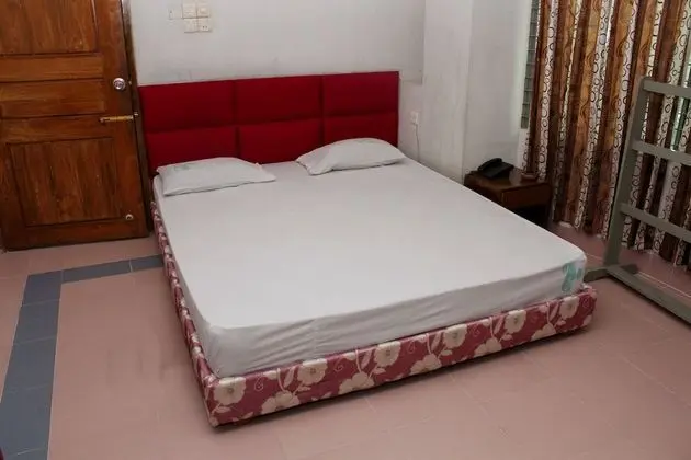 Economy Tek Büyük Yataklı Oda
