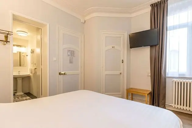 Comfort Tek Büyük Yataklı Oda