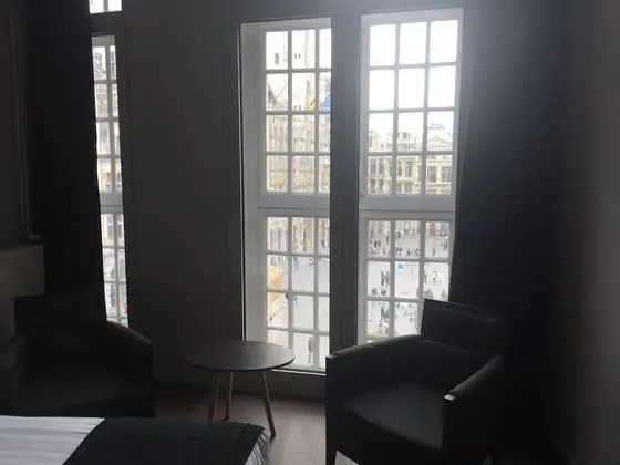 Tek Büyük Yataklı Oda (Grand-Place View / Vue Grand-Place)
