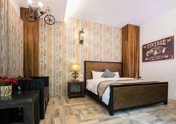 Deluxe Tek Büyük Yataklı Oda