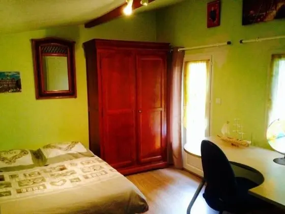 Tek Büyük Yataklı Oda (2)