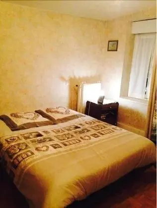 Tek Büyük Yataklı Oda (2)