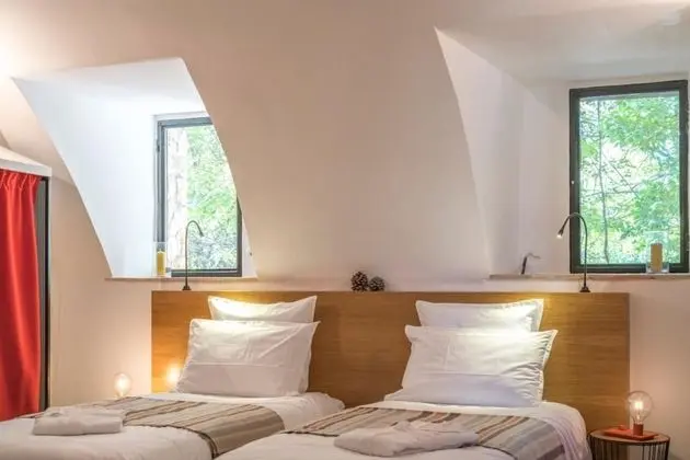 Tek Büyük veya İki Ayrı Yataklı Oda, Özel Banyo