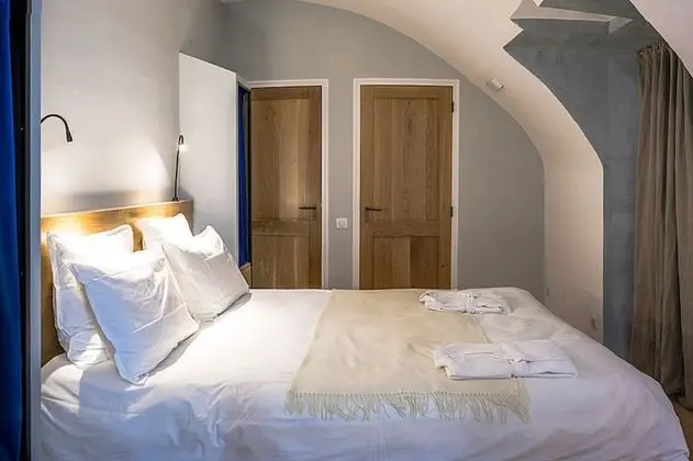 Tek Büyük Yataklı Oda, Bahçe Manzaralı