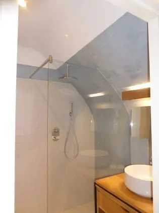 Tek Büyük Yataklı Oda, Teras