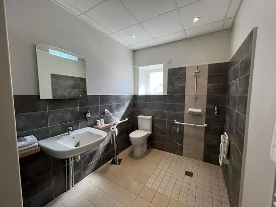 Tek Büyük Yataklı Oda