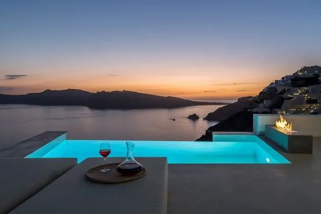 Süit (Rock with Private Infinity Pool)