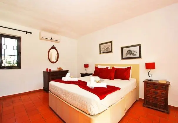 Villa, 4 Yatak Odası, Kişiye Özel Havuzlu