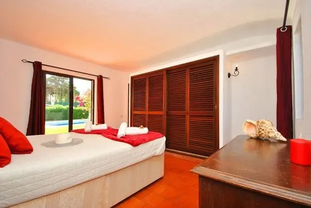 Villa, 4 Yatak Odası, Kişiye Özel Havuzlu