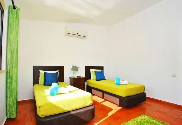 Villa, 4 Yatak Odası, Kişiye Özel Havuzlu