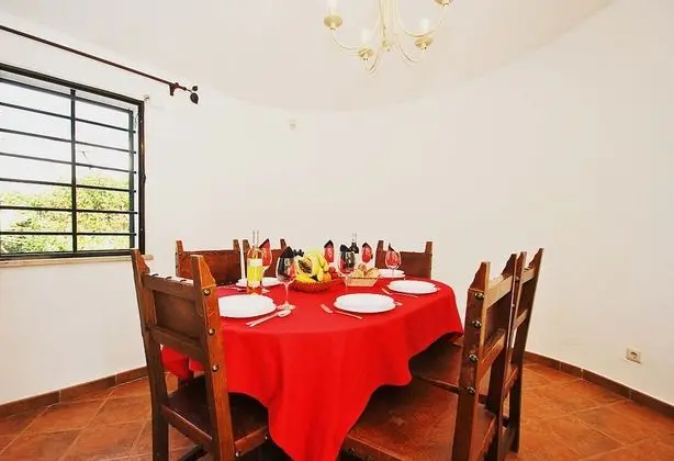 Villa, 4 Yatak Odası, Kişiye Özel Havuzlu