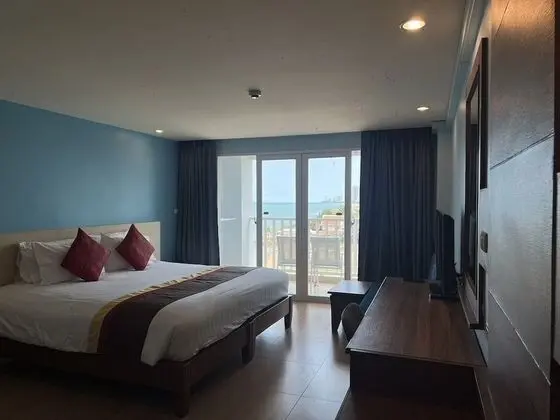 Deluxe Tek Büyük veya İki Ayrı Yataklı Oda, Deniz Manzaralı