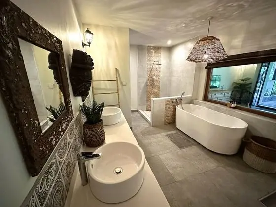 Luxury Oda, 1 En Büyük (King) Boy Yatak, Resort Manzaralı