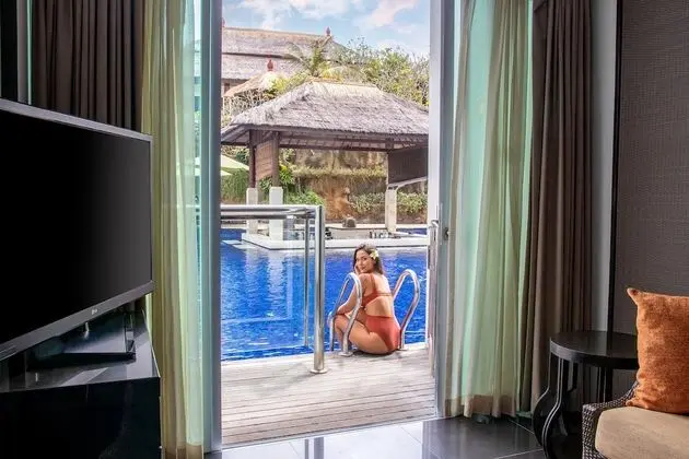 Deluxe Stüdyo Süit, Havuz Kullanımı (Deluxe Pool Access Suite)