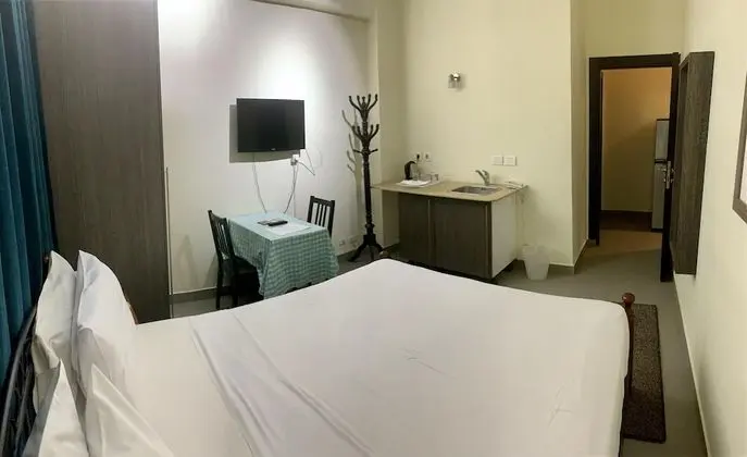 Deluxe Üç Kişilik Oda, Şehir Manzaralı
