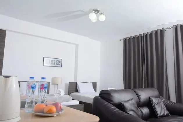 Deluxe Üç Kişilik Oda, Şehir Manzaralı