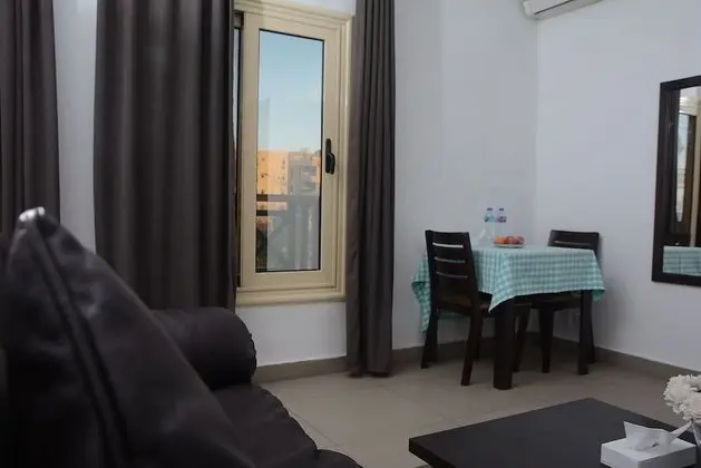 Deluxe Üç Kişilik Oda, Şehir Manzaralı