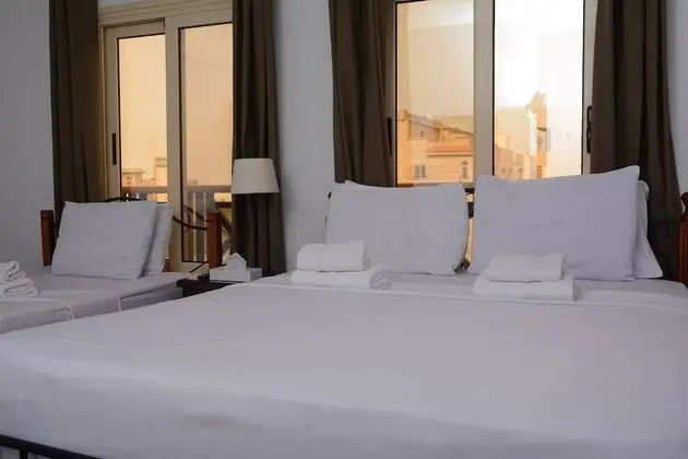 Deluxe Üç Kişilik Oda, Şehir Manzaralı