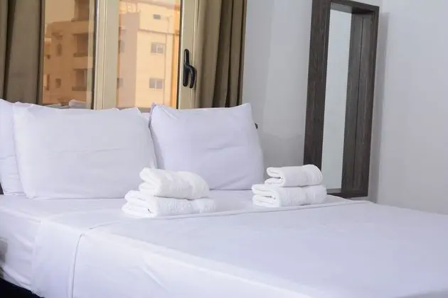 Deluxe Üç Kişilik Oda, Şehir Manzaralı