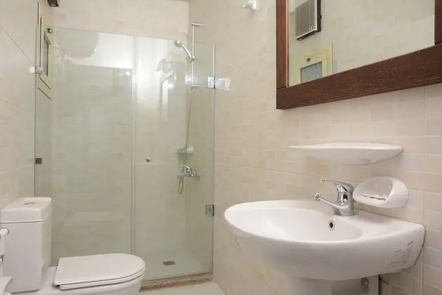 Deluxe Üç Kişilik Oda, Şehir Manzaralı