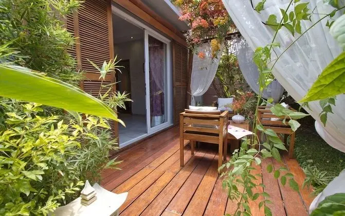 Deluxe Villa, Birden Çok Yatak