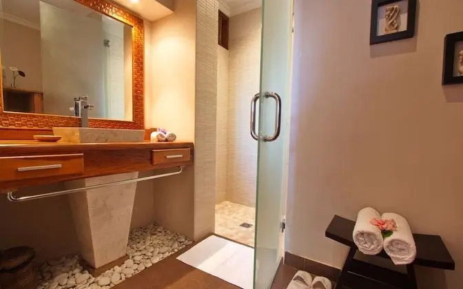 Deluxe Villa, Birden Çok Yatak