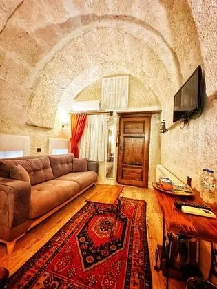 Junior Suite, Bahçe Manzaralı, Küvetli