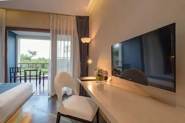 Deluxe King Bed Room