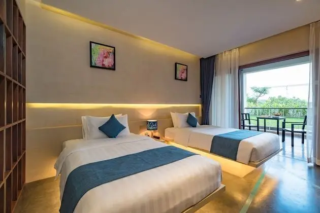 Deluxe Twin Bed Room