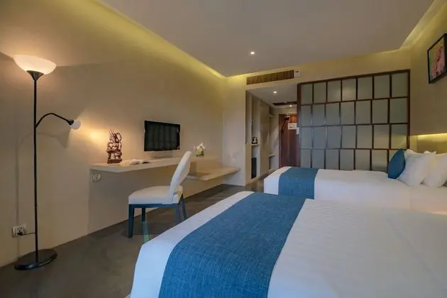 Deluxe Twin Bed Room