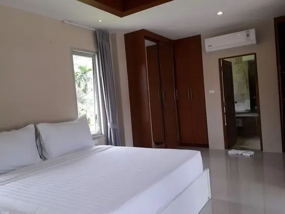 Pool Villa 3 bedroom Lake View