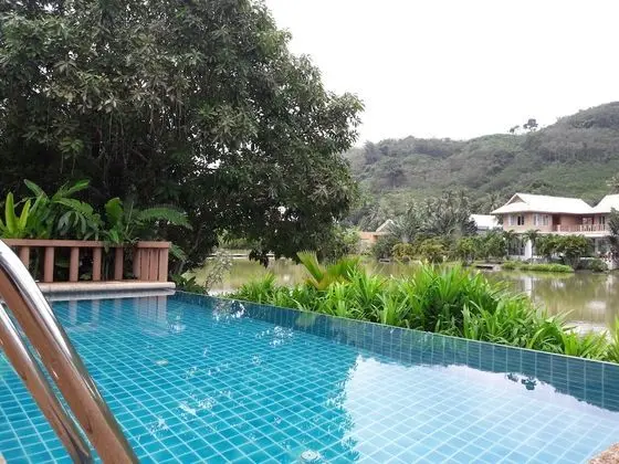 Pool Villa 3 bedroom Lake View