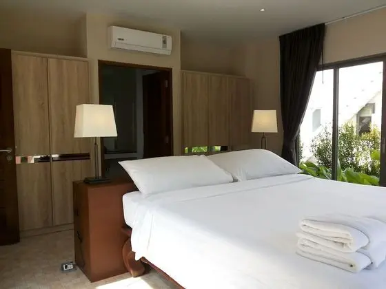 Pool Villa 3 Bedroom Mountain View