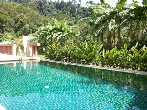 Pool Villa 3 Bedroom Mountain View