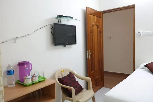 Standard Tek Büyük Yataklı Oda