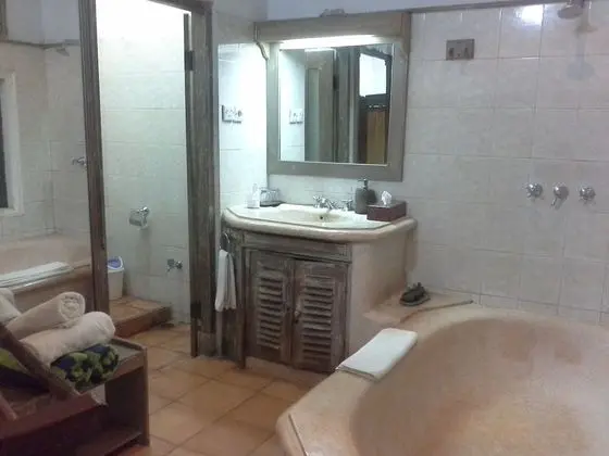 Villa (Orchid)