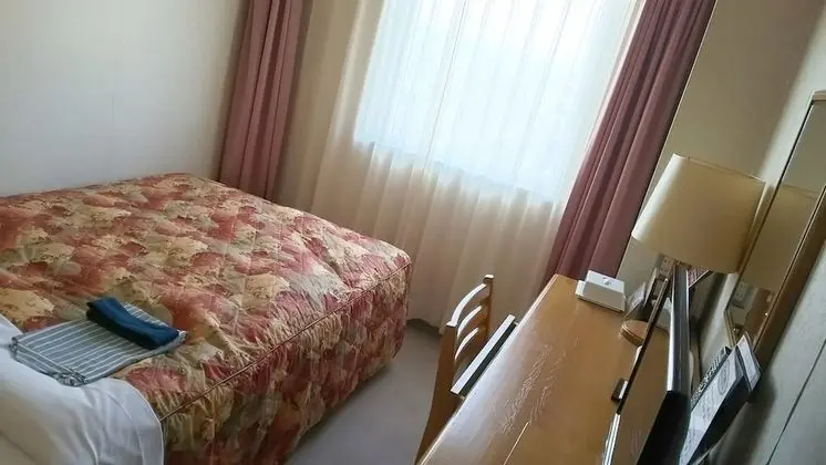 Tek Kişilik Oda, Sigara İçilebilir (Regular)