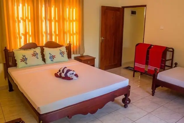 Luxury Üç Kişilik Oda, Havuz Manzaralı